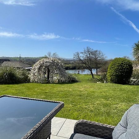 River Retreat Apartment Exeter - River Views & Parking Exteriör bild
